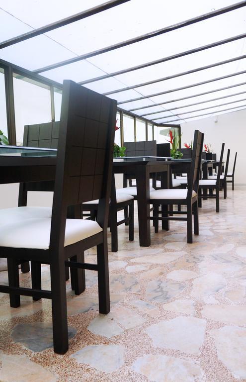 Hotel Airport Travel Bogotá Zewnętrze zdjęcie
