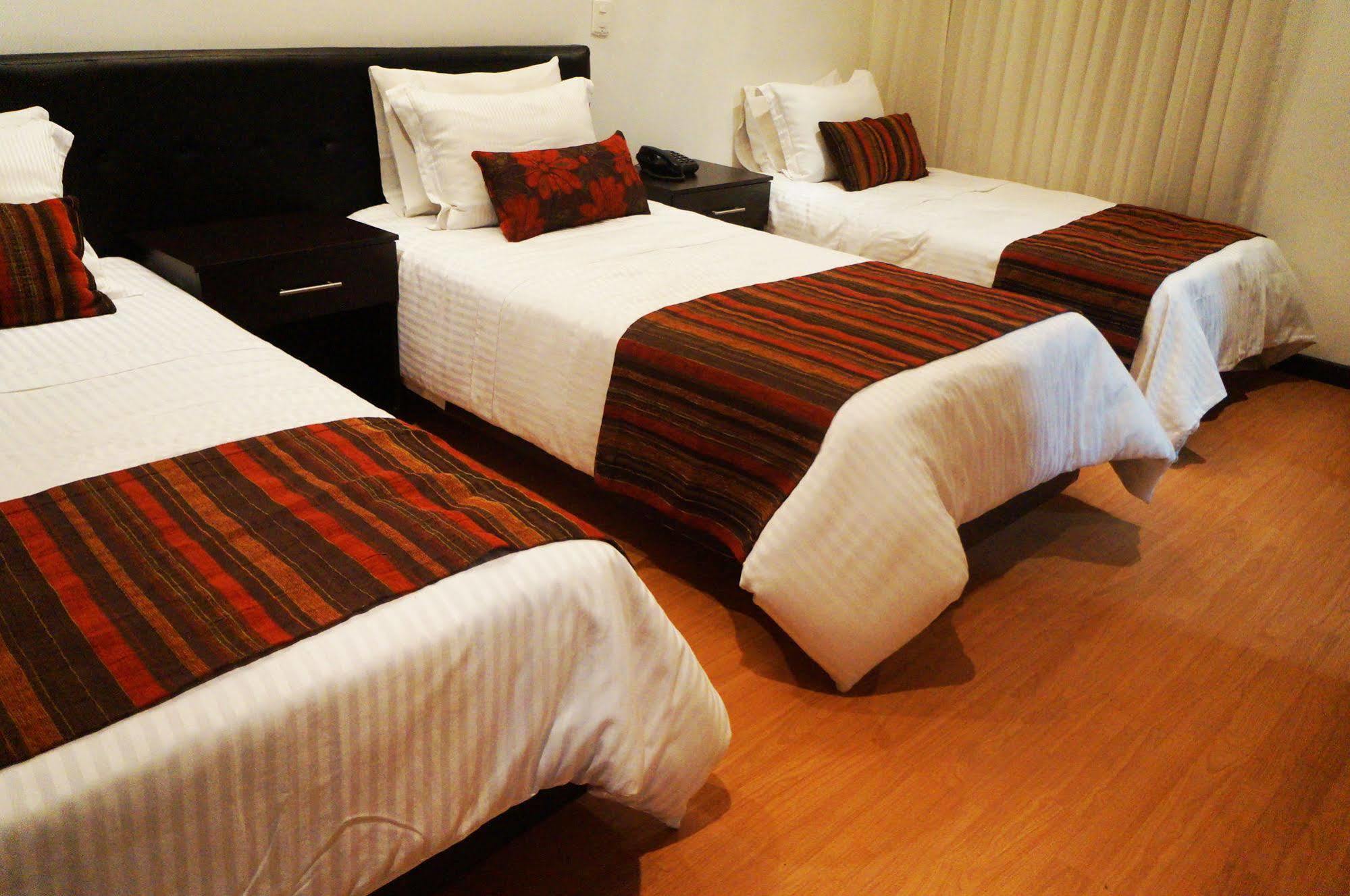 Hotel Airport Travel Bogotá Zewnętrze zdjęcie