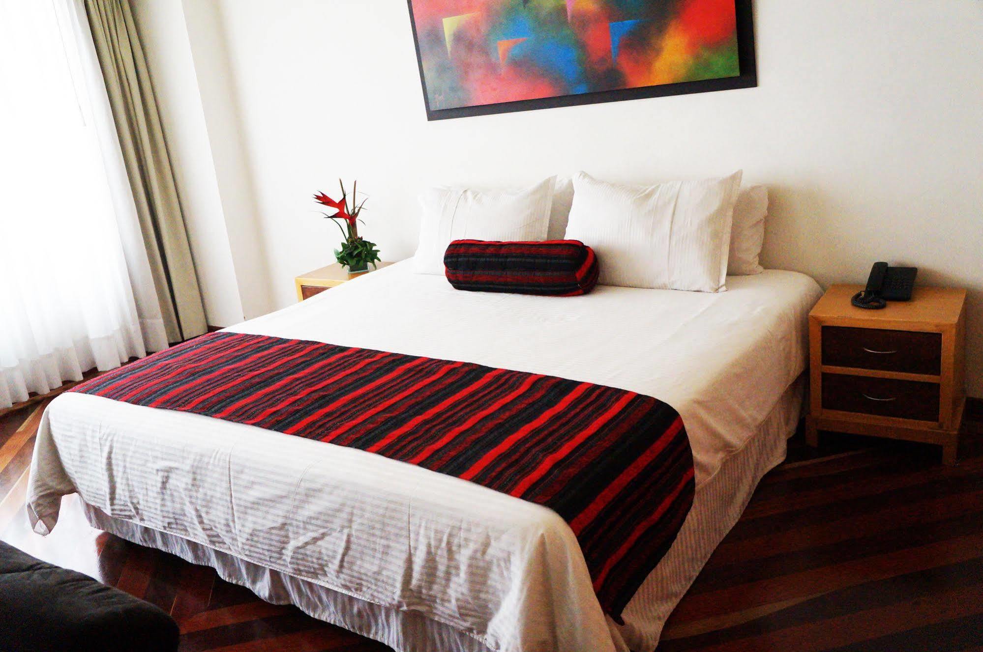 Hotel Airport Travel Bogotá Zewnętrze zdjęcie