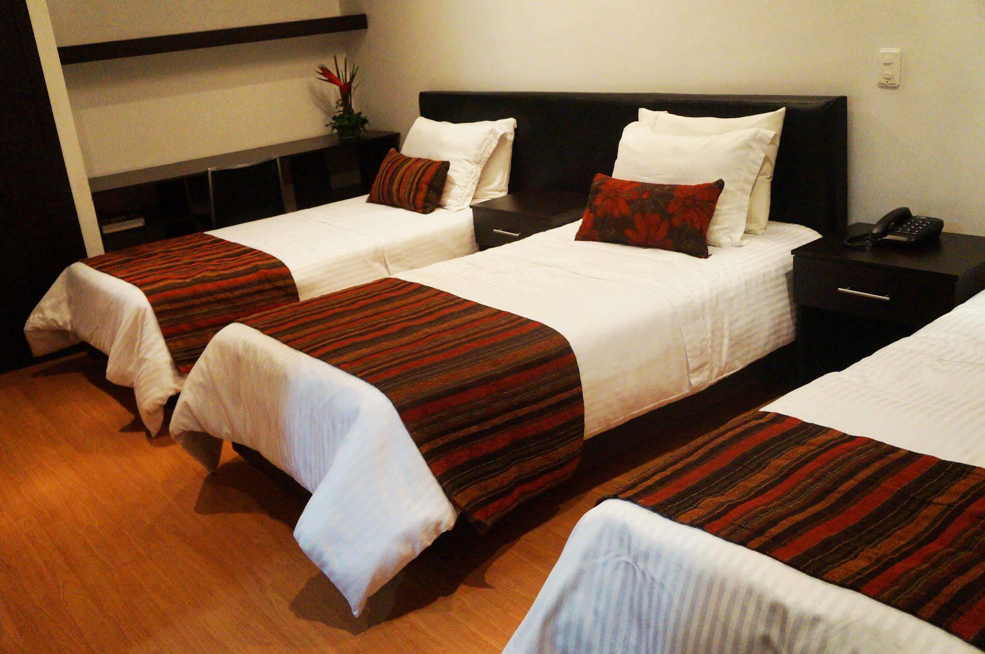 Hotel Airport Travel Bogotá Zewnętrze zdjęcie